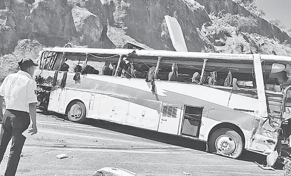 autobus llegando a san miguel regla hidalgo