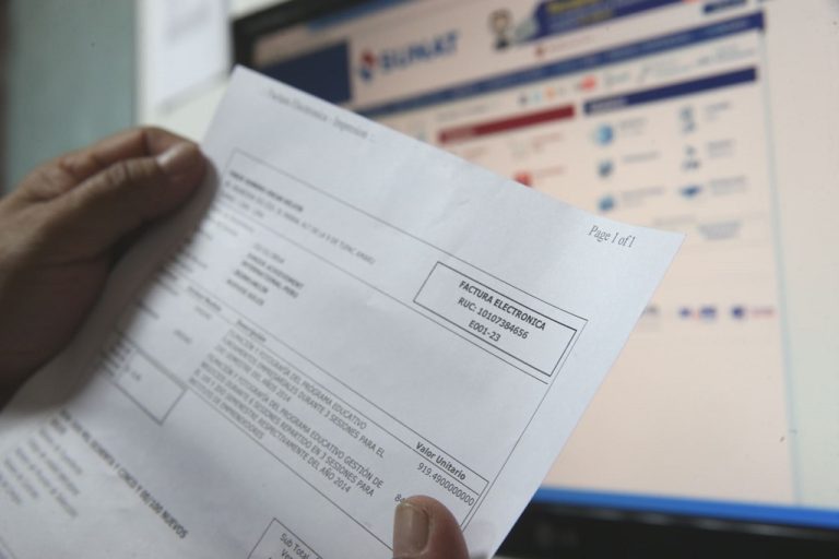 Cómo puedo bajar mi comprobante de pago de CFE en línea