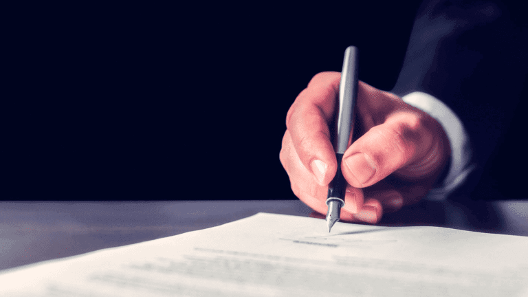 Guía práctica para redactar una demanda contra el IMSS: paso a paso