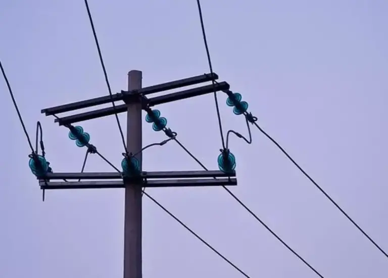 Precio de postes de concreto para CFE: ¡Descubre cuánto cuestan!