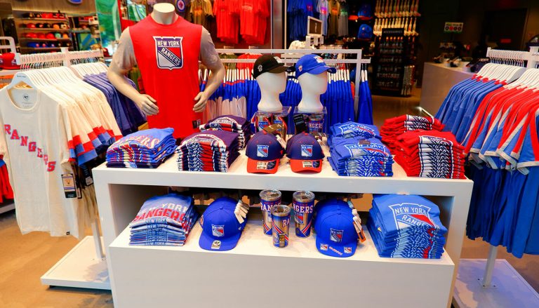 Cómo encontrar ropa de marca barata sin gastar demasiado dinero