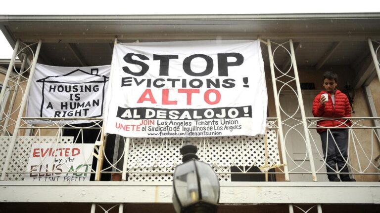 Cómo puedo rentar mi terreno a farmacias del ahorro